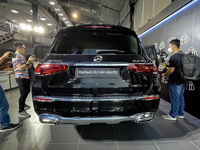 Shark Phú chi gần 10 tỷ đồng để mua xe Mercedes-Maybach GLS 480 4Matic. - 3