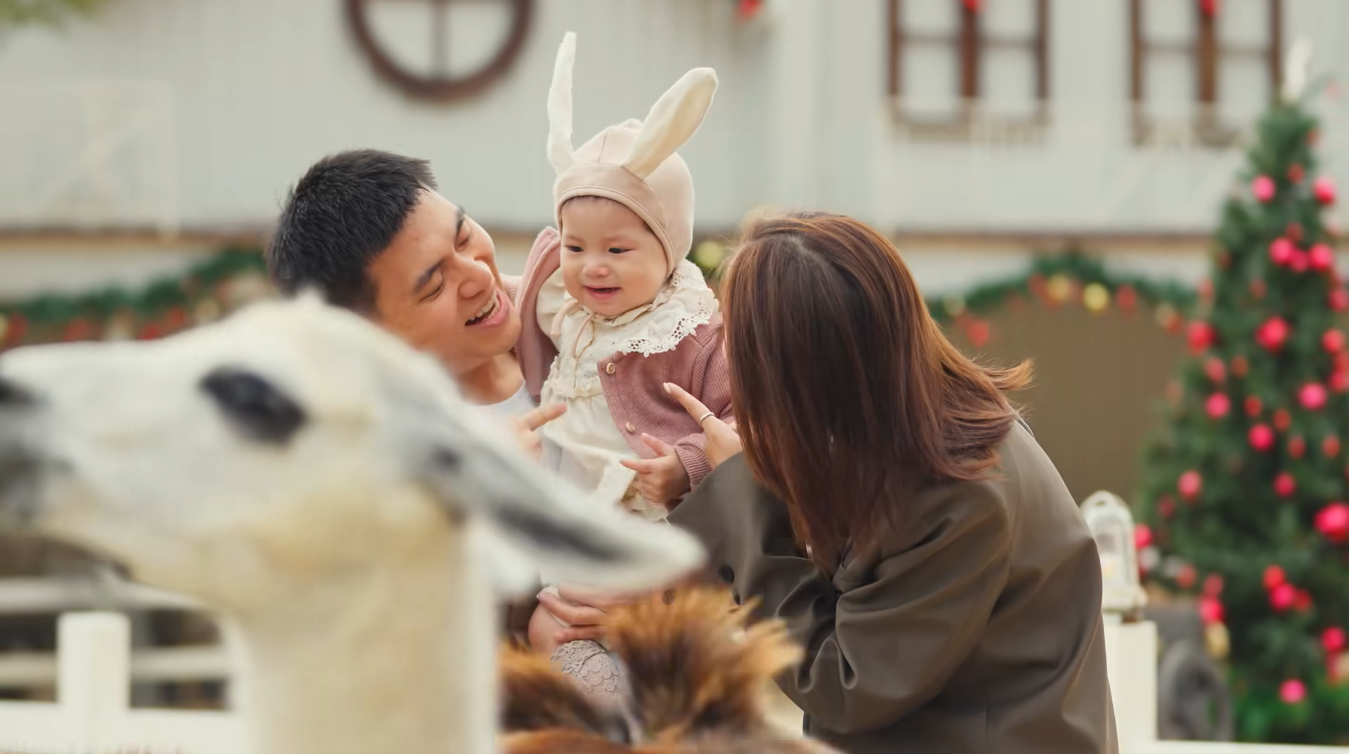 Gia đình bé Pam trong Travel Vlog tại Đà Lạt