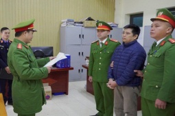 Tin tức trong ngày - Bắt một Phó phòng Tài nguyên và Môi trường