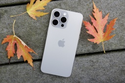 Thời trang Hi-tech - iPhone 15 Pro Max "đá bay" siêu phẩm này về doanh số