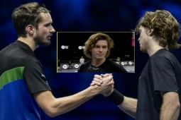 Thể thao - "Ngã ngửa" Rublev tự nhận là "cha ruột" con gái của Medvedev