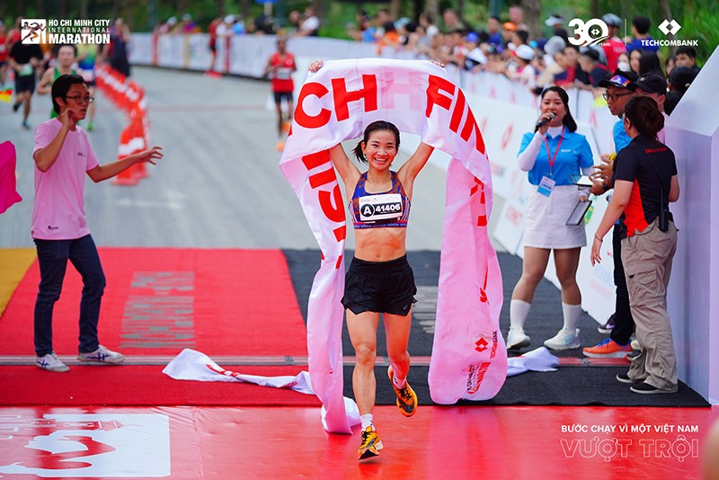 Các nữ runner Việt Nam vượt trội trong giải Marathon quốc tế Thành Phố Hồ Chí Minh Techcombank mùa thứ 6 - 1