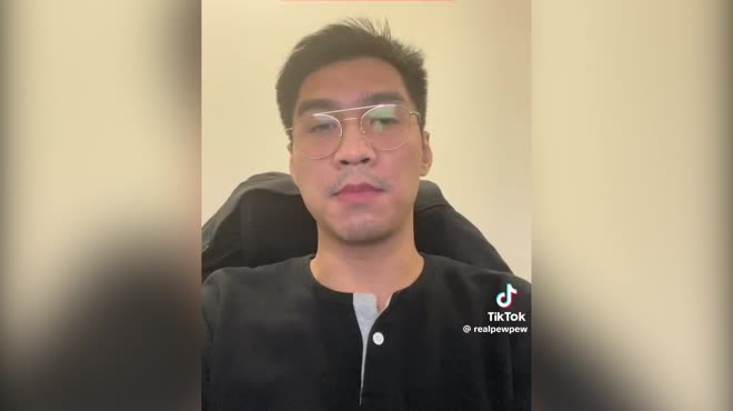 PewPew là ai - Hành trình một YouTuber trẻ gây ấn tượng mạnh mẻ trong số cộng đồng mạng Việt Nam 7 PewPew là ai - Hành trình một YouTuber trẻ gây ấn tượng mạnh mẻ trong số cộng đồng mạng Việt Nam