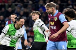 Bóng đá - Trực tiếp bóng đá Burnley - Liverpool: Jota nhân đôi cách biệt (Ngoại hạng Anh) (Hết giờ)