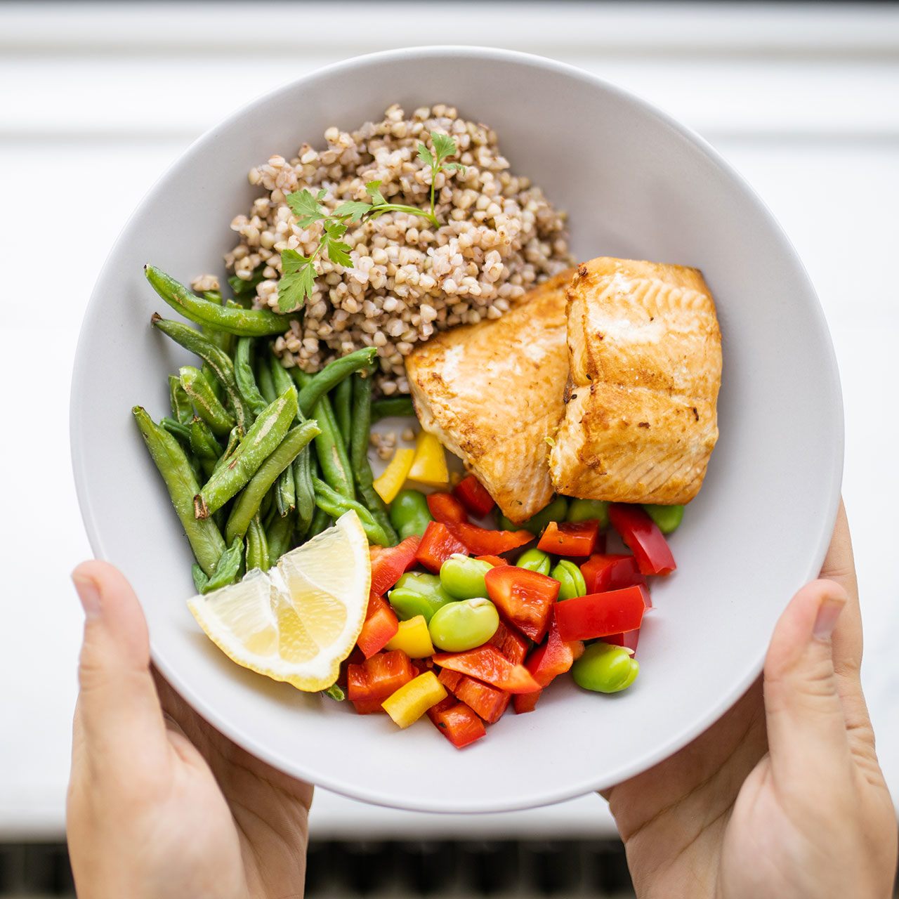 Phái mạnh ăn gì để giảm cân và tăng cơ, hỗ trợ khi cùng tập thể dục - 1