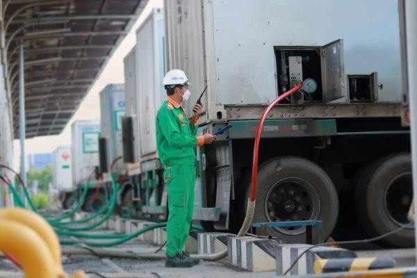 Gas South vận chuyển khí CNG đến các nơi tiêu thụ