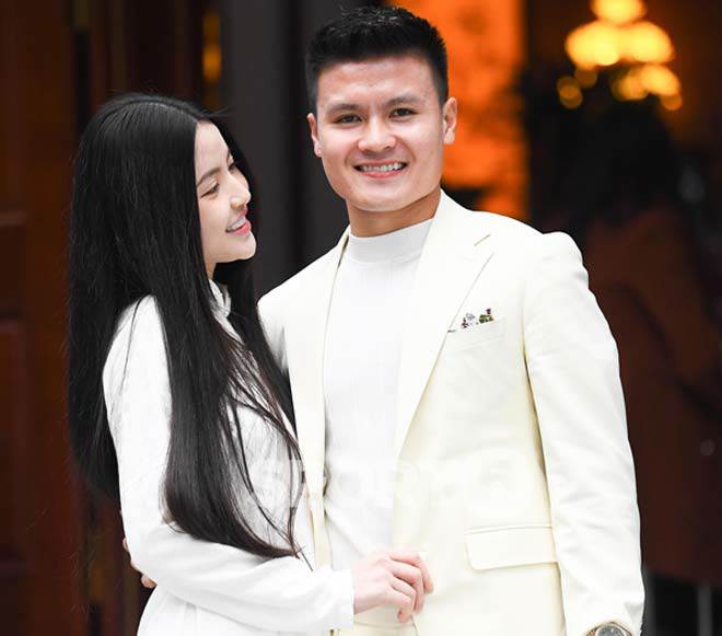 Hé lộ bức ảnh cưới đầu tiên của Quang Hải – Thanh Huyền - 2