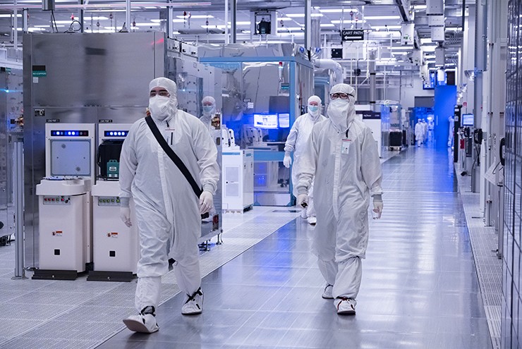 Nhà máy Fab 38 của Intel sẽ sản xuất những chip hiện đại bậc nhất.