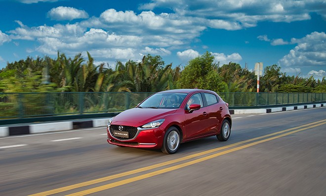Mazda 2 phiên bản Sport vừa được tăng giá bán