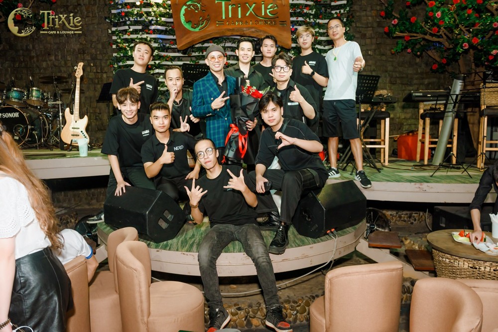 Vũ Văn Hiếu dẫn dắt Dream Band xây dựng danh tiếng trong cộng đồng âm nhạc Việt Nam