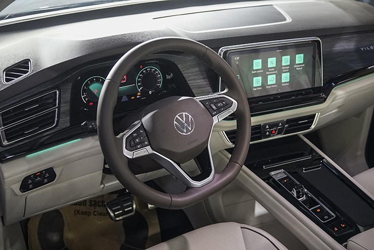 Volkswagen Viloran xe MPV nhập khẩu ra mắt thị trường Việt, giá bán từ 2 tỷ đồng - 11