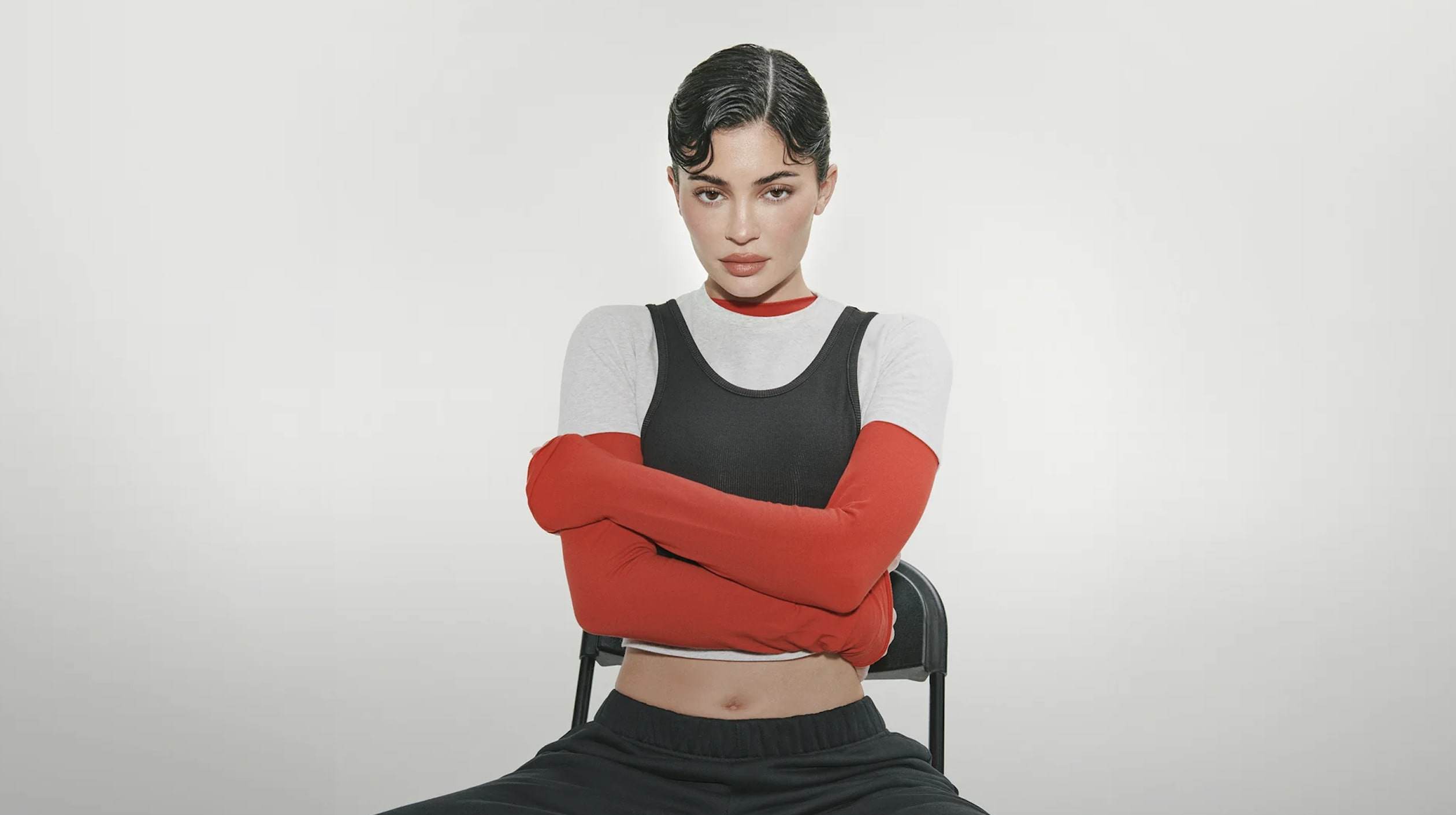 Kylie jenner bật mí về dự án thời trang trong năm mới - 5