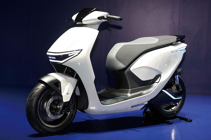 Xe máy điện Honda SC e: "lộ nguyên hình" với thiết kế chất, trang bị hiện đại - 1