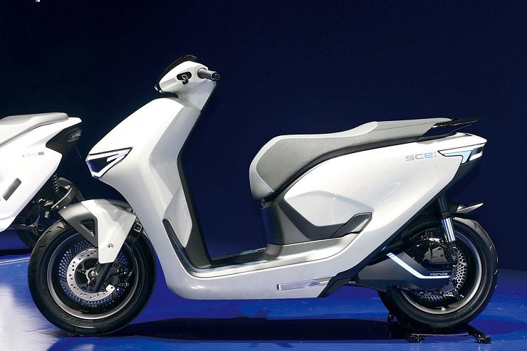 Xe máy điện Honda SC e: "lộ nguyên hình" với thiết kế chất, trang bị hiện đại - 2