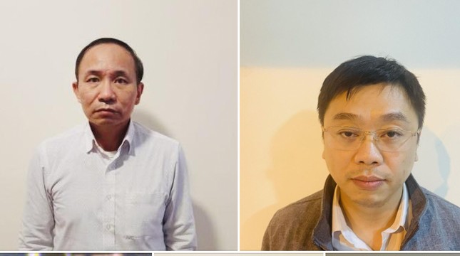  Ông  Nguyễn Trọng Đường, Phó Vụ trưởng Vụ Kế hoạch tài chính  (phải) và ông Ngô Quang Huy, Phó Chánh văn phòng Bộ TT&TT.  