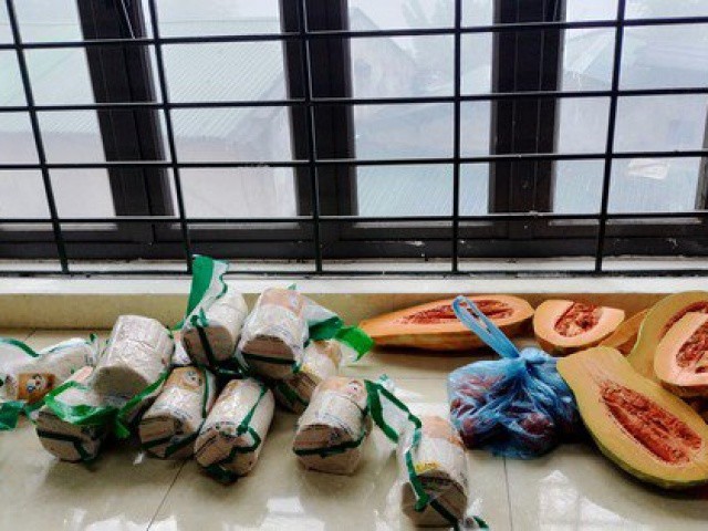 Vào bếp ăn của trường vùng cao Lào Cai sau lùm xùm '11 học sinh ăn 2 gói mì tôm chan cơm'