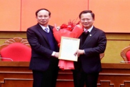 Tin tức trong ngày - Triển khai quyết định của Bộ Chính trị, Ban Bí thư về công tác cán bộ 2 tỉnh