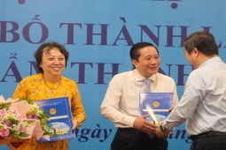 Tin tức trong ngày - Chân dung 2 lãnh đạo Sở An toàn Thực phẩm đầu tiên trên cả nước