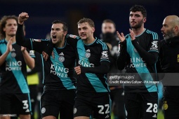 Bóng đá - Đua thăng hạng Ngoại hạng Anh: Leicester “vua lượt đi”, trở lại để viết tiếp cổ tích?
