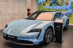 Tin tức ô tô - Xe điện Porsche Taycan bị triệu hồi để kiểm tra pin