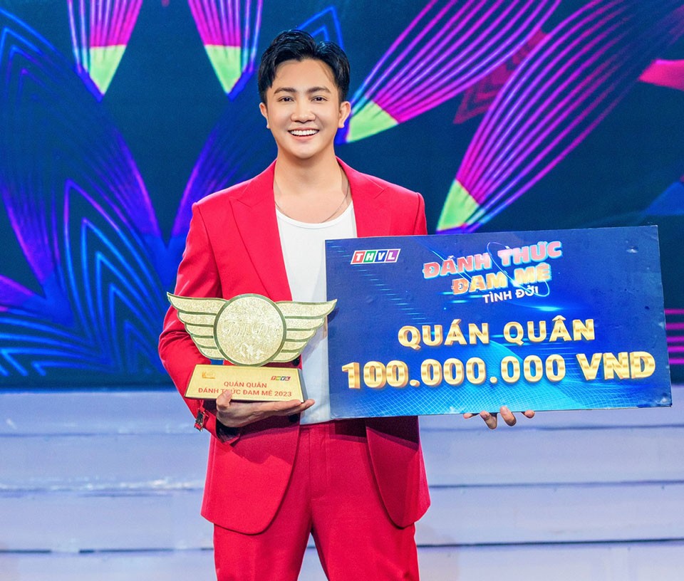 Nam MC HTV giành quán quân “Đánh thức đam mê 2023”, nhận thưởng 100 triệu đồng - 2