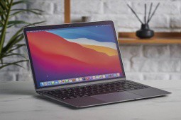 MacBook Air M1 VN/A có giá mới ngay đầu tháng 8/2023