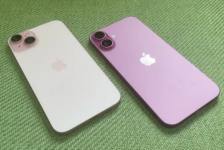 Màu hồng tử đinh hương trên iPhone 16/16 Plus so với màu hồng nhạt trên&nbsp;iPhone 15/15 Plus.