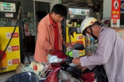 Thị trường - Tiêu dùng - Thương nhân phân phối và bán lẻ xăng dầu nói bị phân biệt đối xử