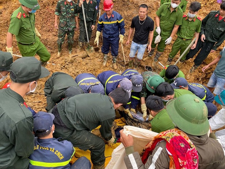 Vụ sạt lở kinh hoàng tại Hà Giang: Thi thể nạn nhân cuối cùng đã được phát hiện và giao thông đã được khôi phục