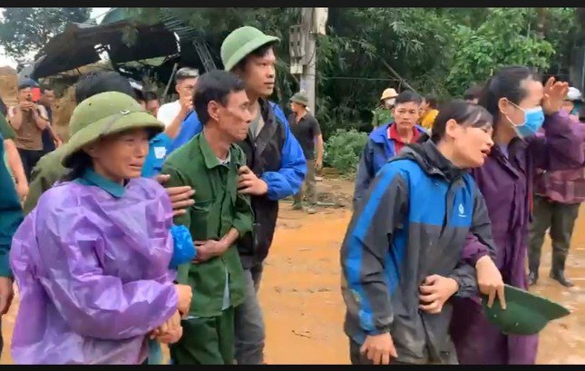 Sạt lở Hà Giang: Người hùng cứu hộ hy sinh, để lại gia cảnh nghèo khó, trẻ thơ