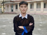 Bạn trẻ - Cuộc sống - Chàng trai H'mông được tuyển thẳng vào Học viện An ninh Nhân dân vì đạt giải Nhất kỳ thi học sinh giỏi cấp quốc gia