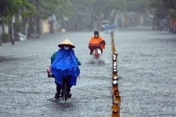 Hà Nội sáng se lạnh sau hửng nắng nhẹ, Nam Bộ mưa to về chiều tối