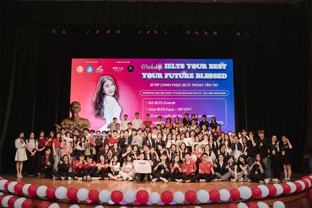 Workshop của IELTS Arena với nhiều kiến thức bổ ích giúp các bạn chinh phục tiếng Anh (Ảnh: Khoa kinh tế đầu tư - Học viện ngân hàng)