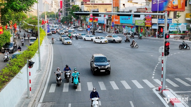 Đường Âu Cơ - Nghi Tàm Nâng Cấp: Phá Tan Ách Tắc, Giảm Thiểu Giao Thông