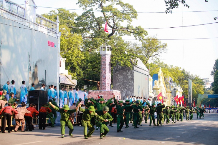 Tổng duyệt hoành tráng cho 