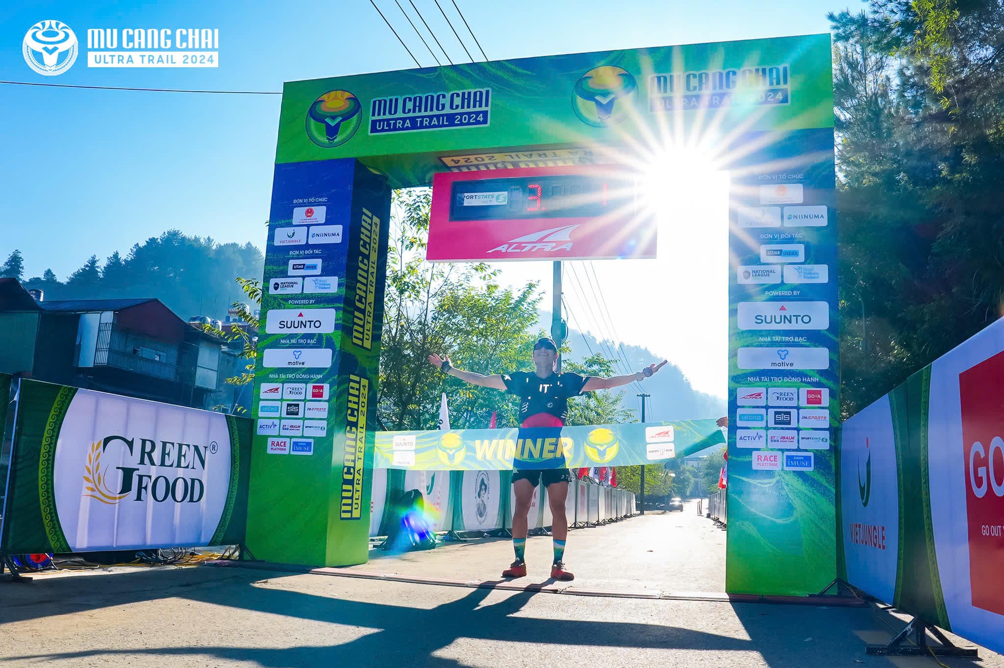 HLV gym Tiến Võ vô địch 100 km nam