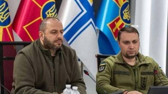 Bộ trưởng Quốc phòng Ukraine Rustem Umerov (trái) và Giám đốc tình báo quân sự Kirill Budanov. Ảnh: Facebook / Rustem Umerov