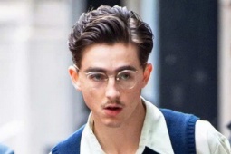 Timothée Chalamet được khen hết lời khi xuất hiện với tạo hình "ông chú U30"