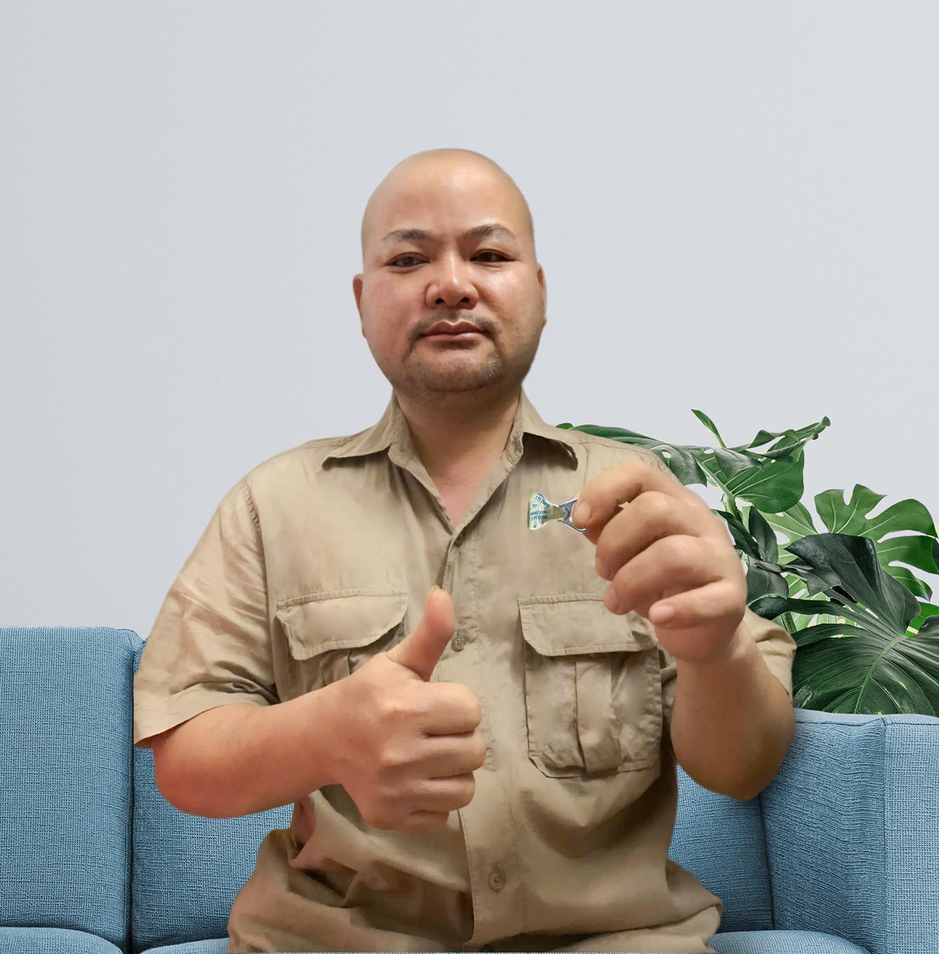 Không chỉ là “bàn tay vàng trong làng may mắn bật nắp lon”, anh còn sở hữu trái tim ấm áp với mong muốn chia sẻ một phần giá trị giải thưởng đến với những người gặp hoàn cảnh khó khăn.