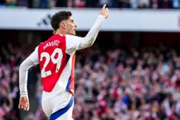 Havertz san bằng cột mốc của Van Persie ở Arsenal