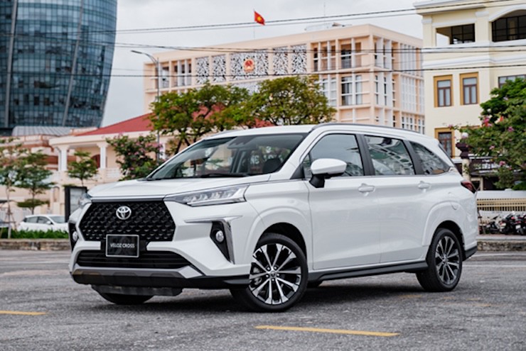 Toyota Veloz Cross.