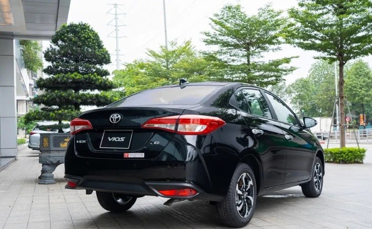 Đánh giá Toyota Vios: Sedan hạng B hút khách bậc nhất, giá từ 458 triệu đồng - 12