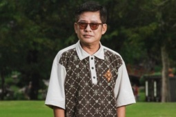 Đời sống Showbiz - Nam nghệ sĩ hài từng nhận cát-xê mấy cây vàng mỗi đêm, về già giấu kín bệnh đột quỵ vì 1 lý do