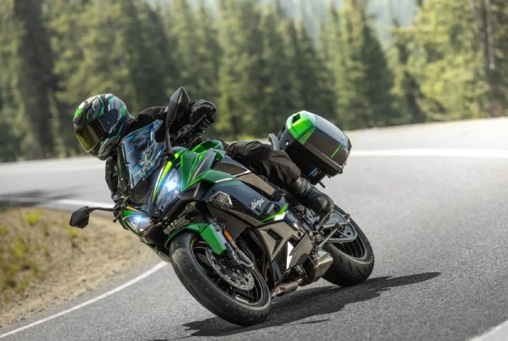 Mãn nhãn hàng khủng 2025 Kawasaki Ninja 1100SX mới trình làng - 8