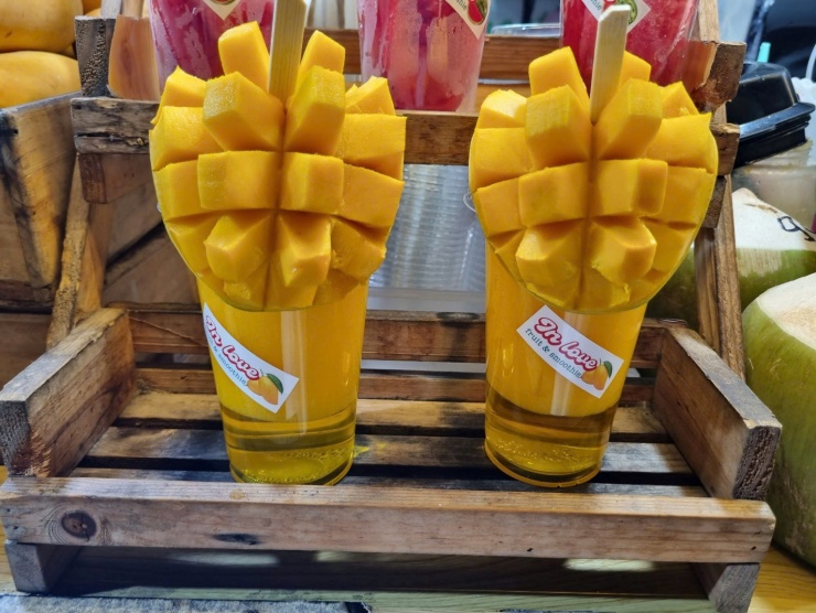 Đến đất Thái, 'oanh tạc' đủ món ngon ở chợ đêm - 12