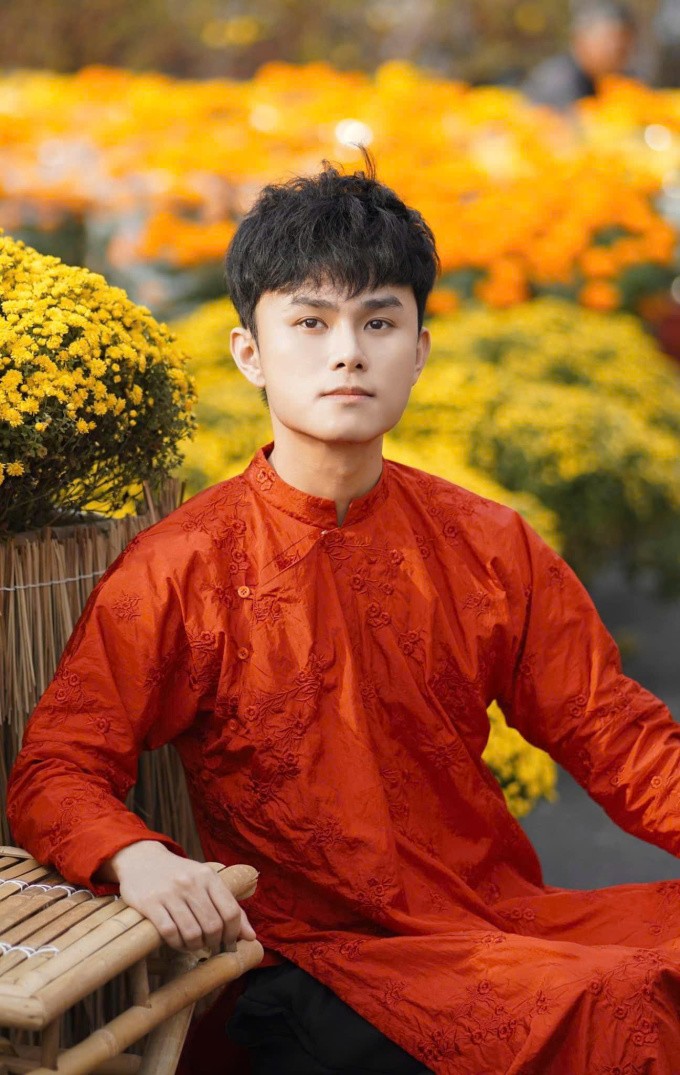 Màu mắt nâu đen của Tiến trước khi phẫu thuật. Ảnh: Nhân vật cung cấp