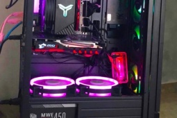 Tin tức trong ngày - Con trai dùng điện thoại của mẹ chuyển khoản 200 triệu đồng để... mua đồ chơi