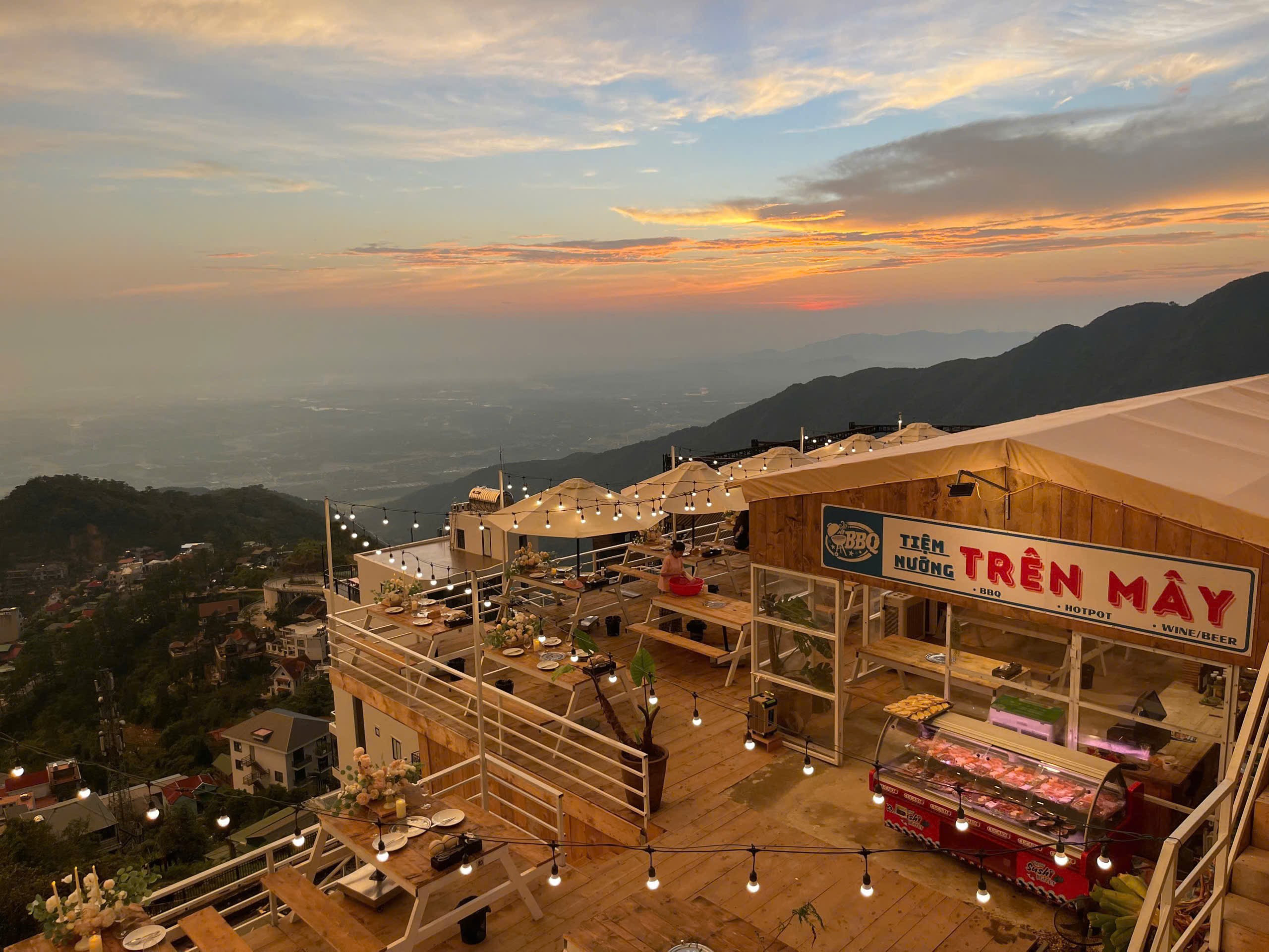Tiệm Nướng Trên Mây với view tuyệt đẹp giữa lòng Tam Đảo
