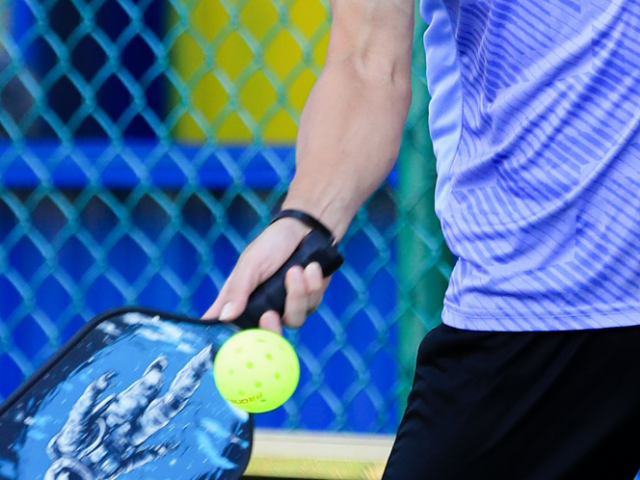 Người đàn ông đột tử khi đang chơi pickleball, bác sĩ chỉ ra 5 nguyên nhân