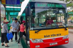 Học sinh, sinh viên, công nhân... bị tăng giá vé tháng xe buýt lên 40%